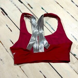 Fabletics Paige low impact sports bra